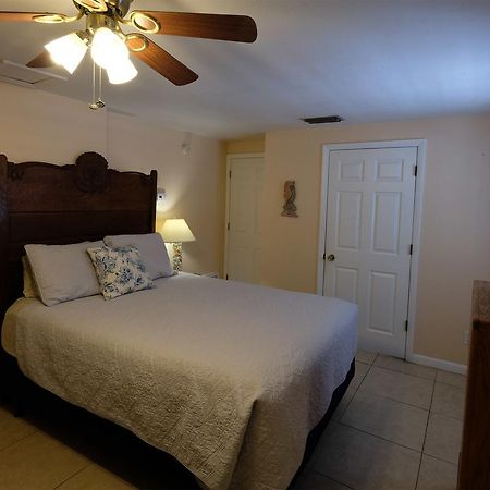 Seahorse Cottages - Adults Only Sanibel Exterior foto